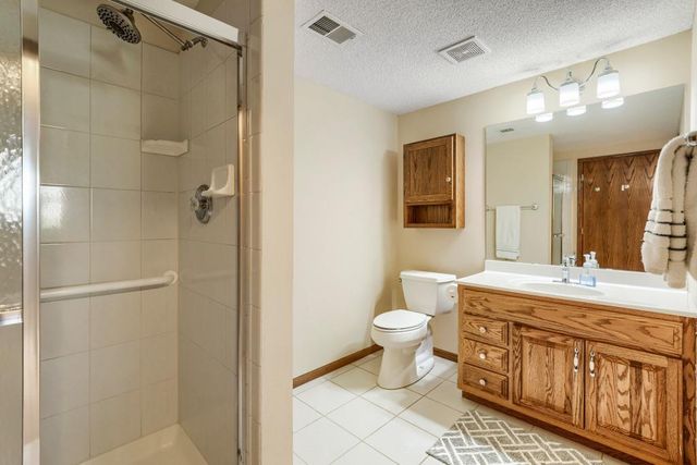18100 Judicial Way N, Lakeville, MN 55044