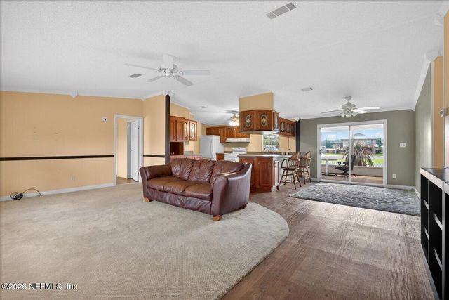 186 SPORTSMAN Drive, Welaka, FL 32193