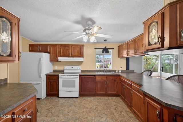 186 SPORTSMAN Drive, Welaka, FL 32193