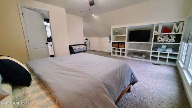 333 S Hubbards Ln, Louisville, KY 40207