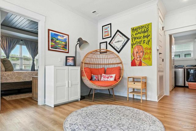 5610 Trout Ln, Pensacola, FL 32507