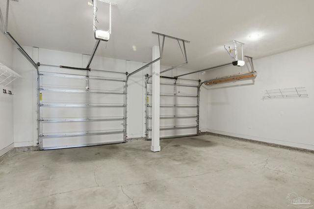 5610 Trout Ln, Pensacola, FL 32507