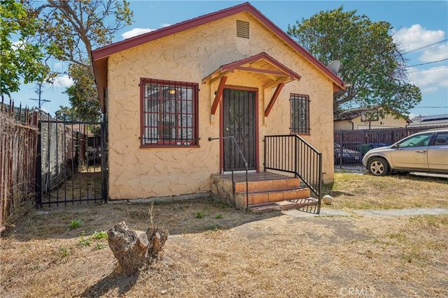 408 W 107th Street, Los Angeles, CA 90003