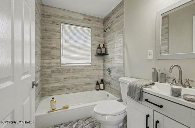 6316 Krause Ave, Louisville, KY 40216