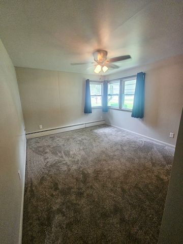 1160 Westlawn Drive, Kankakee, IL 60901