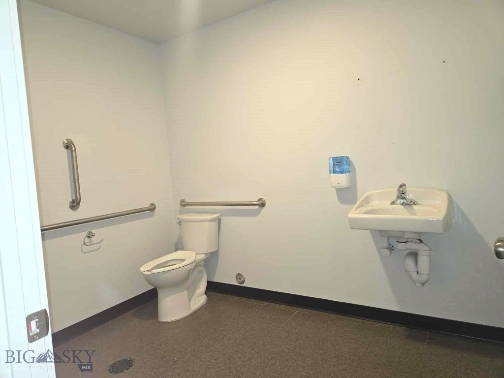 3745 Harrison Avenue B, Butte, MT 59701 photo 9