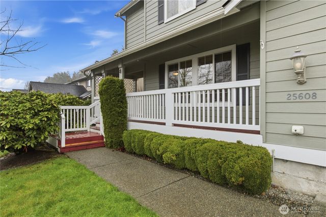 25608 Cumberland Way, Black Diamond, WA 98010