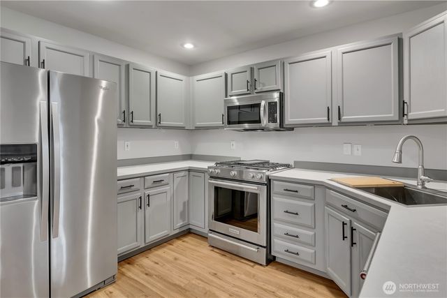 25608 Cumberland Way, Black Diamond, WA 98010