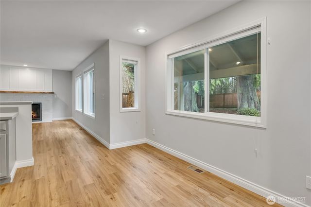 25608 Cumberland Way, Black Diamond, WA 98010