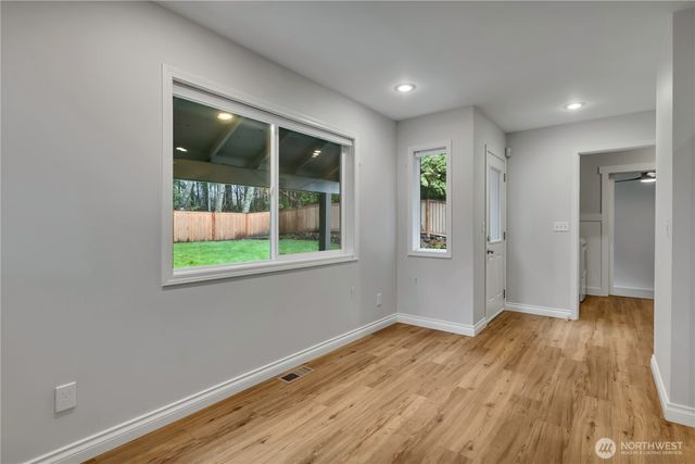 25608 Cumberland Way, Black Diamond, WA 98010