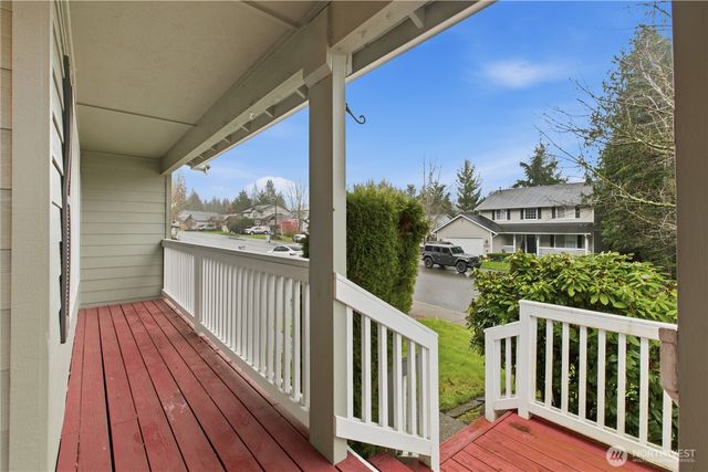 25608 Cumberland Way, Black Diamond, WA 98010