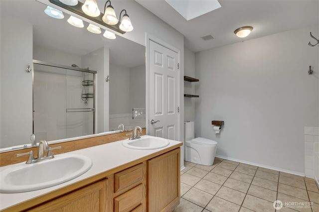 25608 Cumberland Way, Black Diamond, WA 98010
