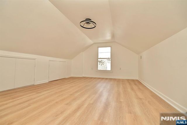 325-327 N 11th Street, Newark, NJ 07107