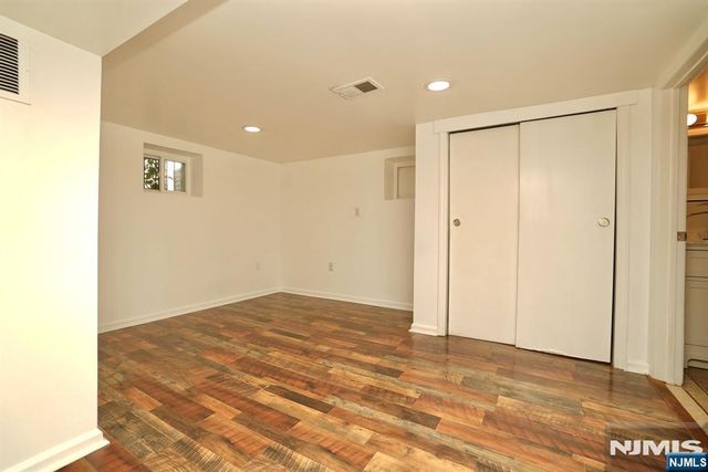 325-327 N 11th Street, Newark, NJ 07107