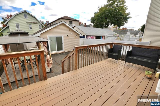 325-327 N 11th Street, Newark, NJ 07107