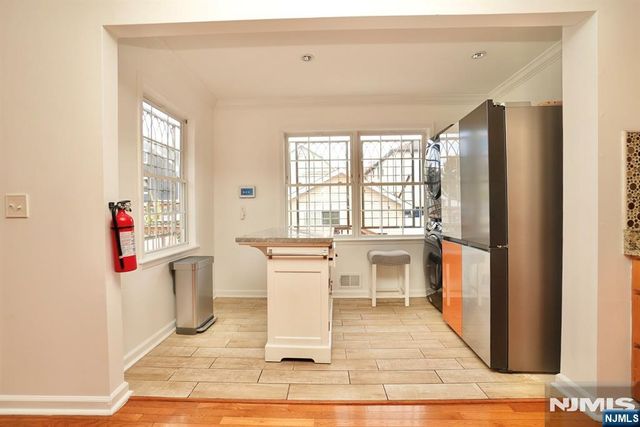 325-327 N 11th Street, Newark, NJ 07107