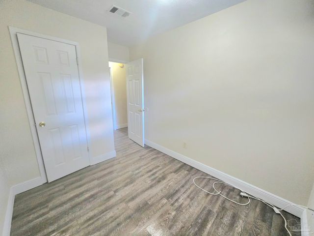 1731 Knight Dr, Pensacola, FL 32505