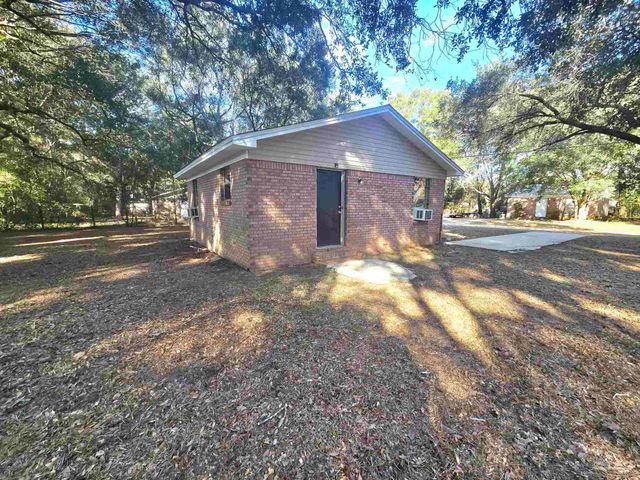 1731 Knight Dr, Pensacola, FL 32505