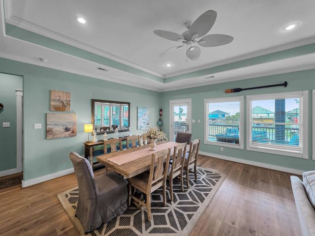 857 Wommack, Crystal Beach, TX 77650