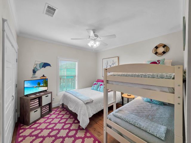 857 Wommack, Crystal Beach, TX 77650