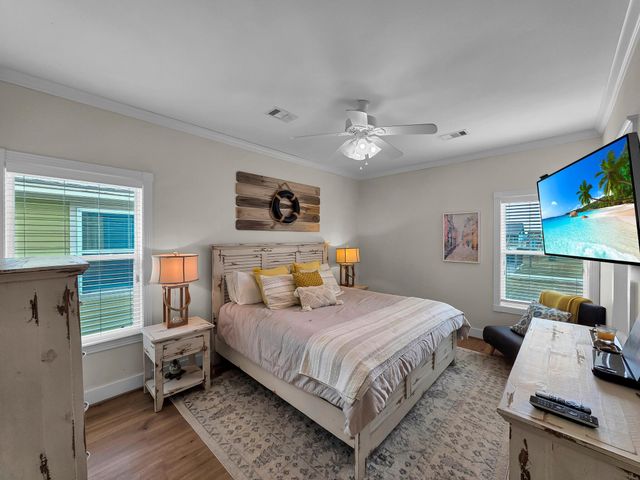 857 Wommack, Crystal Beach, TX 77650