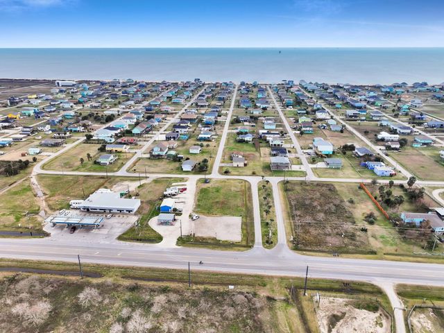 857 Wommack, Crystal Beach, TX 77650