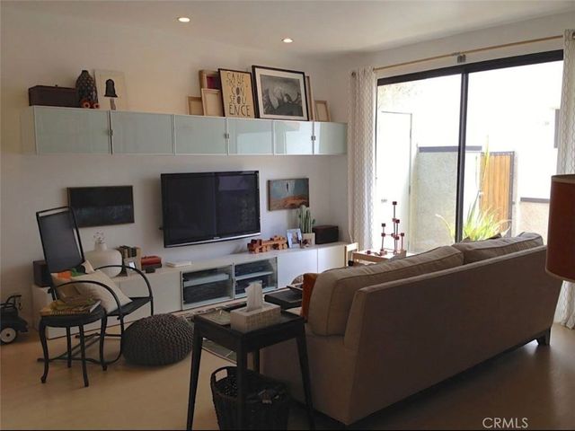 314 Monterey Road 23, South Pasadena, CA 91030