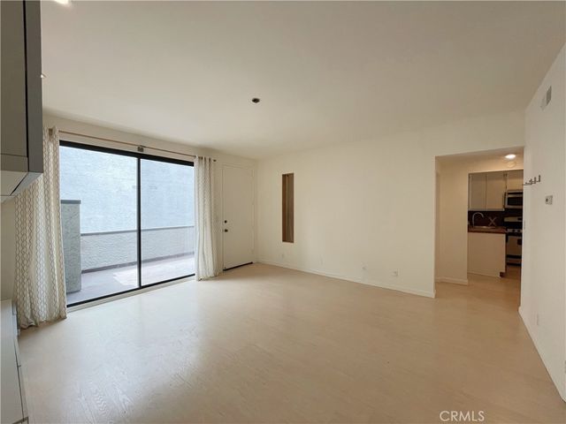 314 Monterey Road 23, South Pasadena, CA 91030