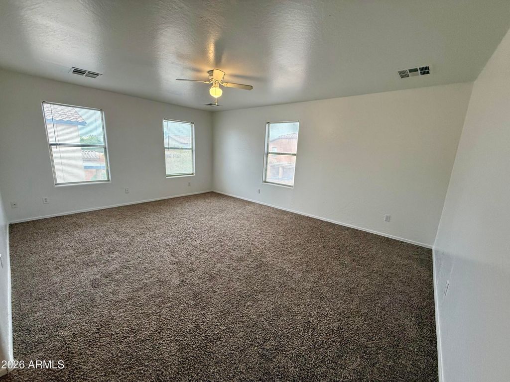 Image 23 of property listing at 4322 E Shapinsay Drive, San Tan Valley, AZ 85140