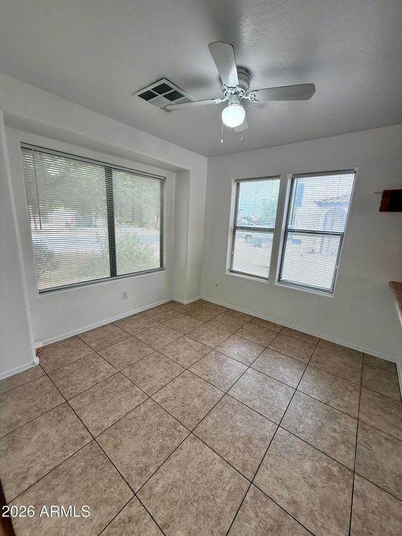 Image 5 of property listing at 4322 E Shapinsay Drive, San Tan Valley, AZ 85140