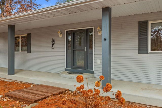 352 Quiet Waters Trail, Nekoosa, WI 54457