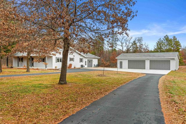 352 Quiet Waters Trail, Nekoosa, WI 54457