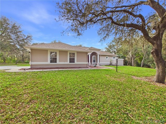 578 E Foresthill Place, Hernando, FL 34442