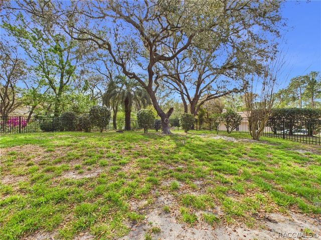 578 E Foresthill Place, Hernando, FL 34442