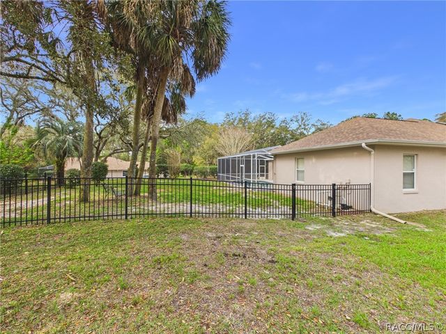 578 E Foresthill Place, Hernando, FL 34442