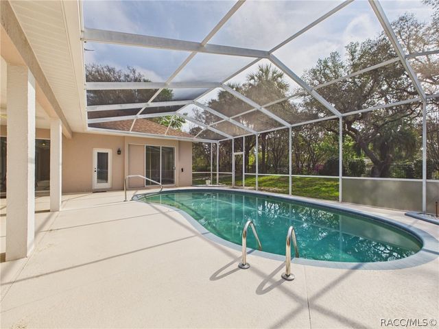 578 E Foresthill Place, Hernando, FL 34442