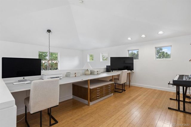 301 S Vine Street, Denver, CO 80209