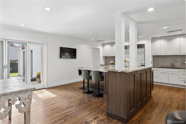 301 S Vine Street, Denver, CO 80209