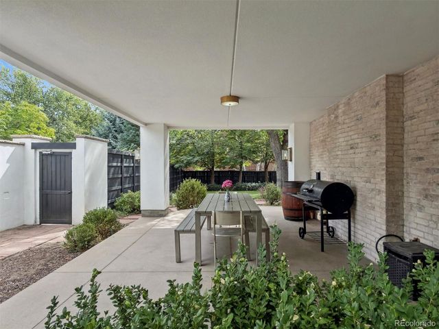 301 S Vine Street, Denver, CO 80209