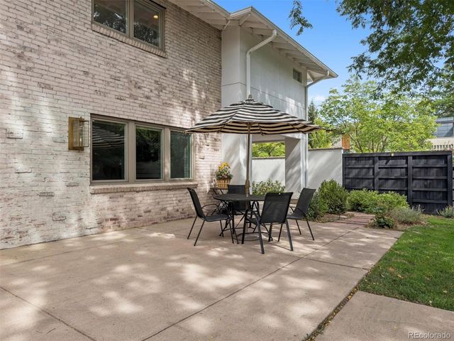 301 S Vine Street, Denver, CO 80209
