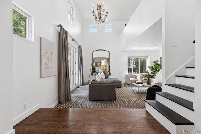 301 S Vine Street, Denver, CO 80209
