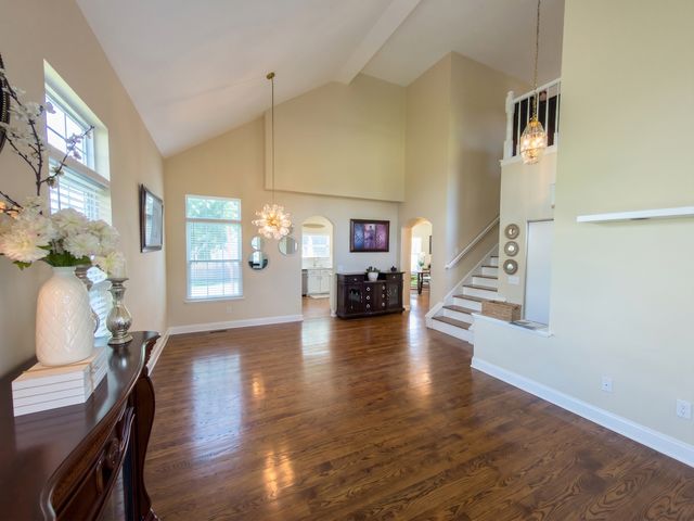 259 Haywood Drive, Round Lake, IL 60073