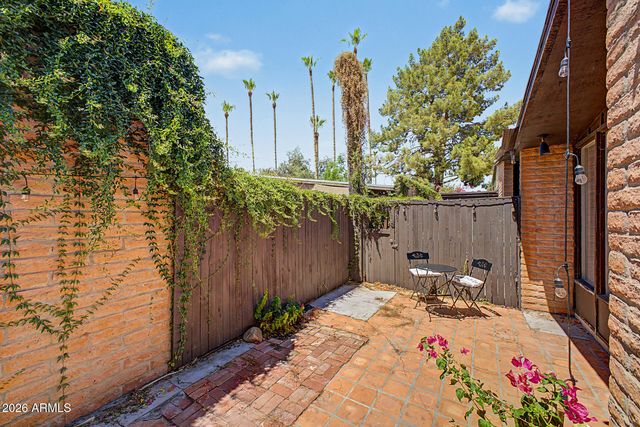 3046 N 32ND Street 338, Phoenix, AZ 85018