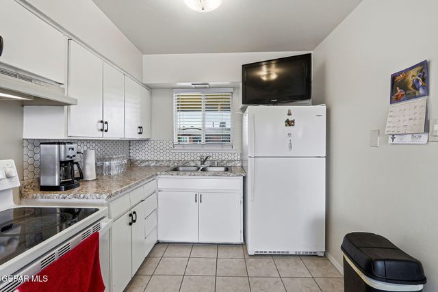 5620 Calgary Avenue, El Paso, TX 79924