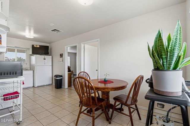 5620 Calgary Avenue, El Paso, TX 79924