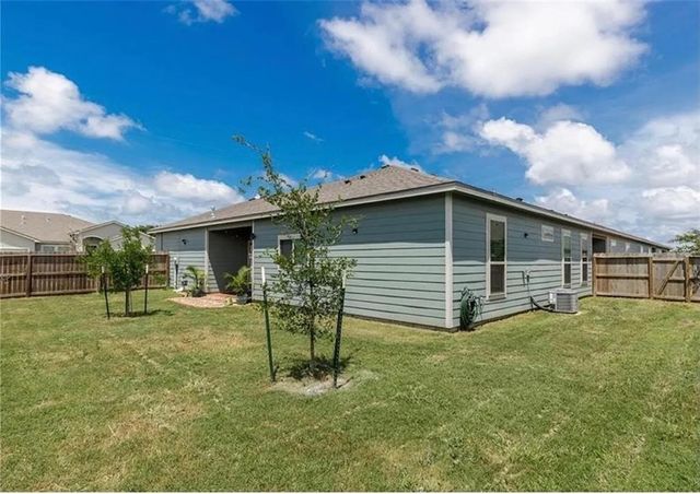 7409 San Remo Ct, Corpus Christi, TX 78414