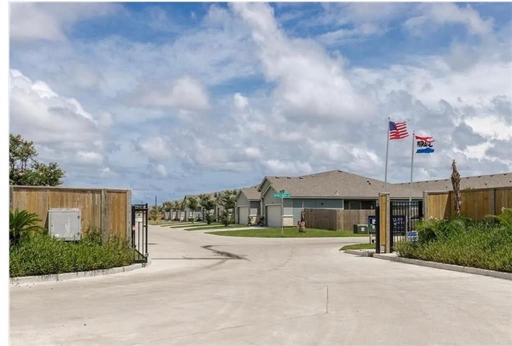 7409 San Remo Ct, Corpus Christi, TX 78414