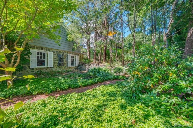 686 Forest Avenue, Larchmont, NY 10538