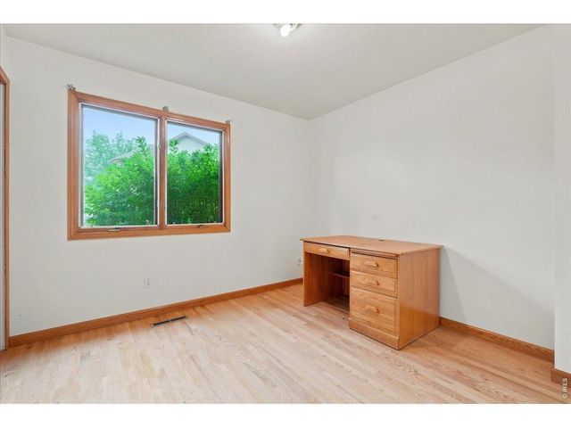 1003 Medicine Man Ct, Windsor, CO 80550