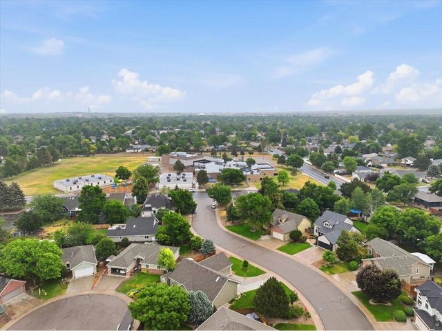 1003 Medicine Man Ct, Windsor, CO 80550